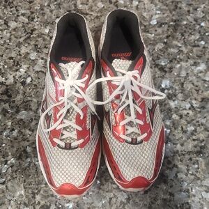 Mizuno Wave Precision 9 running shoes
